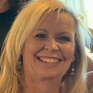 Loni Emig - Past Mayor